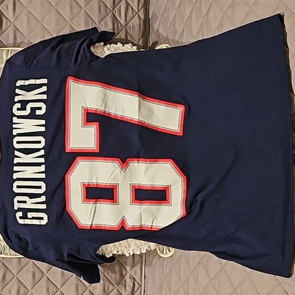 Nike Patriots T-Shirt - Picture 9 of 15